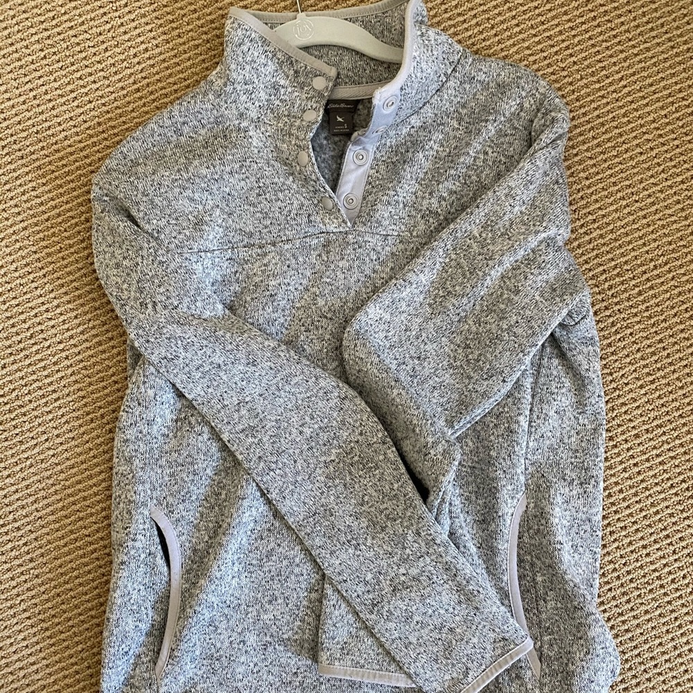 Eddie Bauer sweatshirt